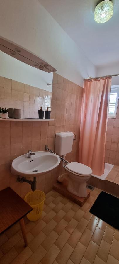 Apartman Anka Palit Ngoại thất bức ảnh